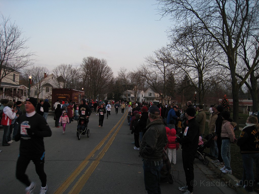 Holiday Hustle 5K 2009 470.jpg - The 2009 running of the Holiday Hustle 5K put on by Running Fit in Dexter Michigan on a sunny but 28 degree on December 5, 2009.